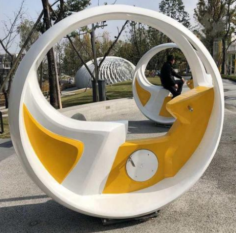 单车互动喷泉  　　