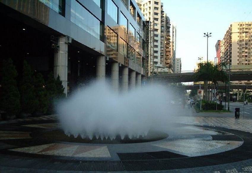 公司大门水雾喷泉展示